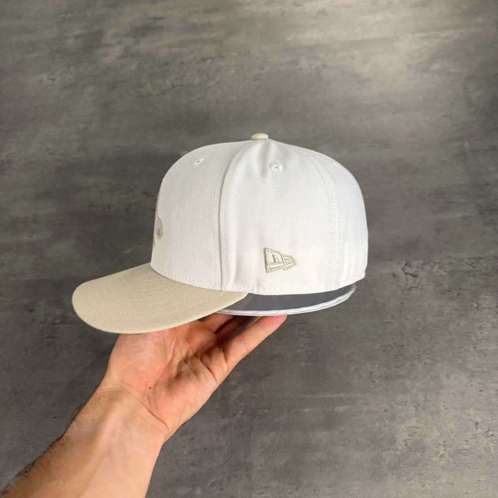 Boston Red Sox New Era Hat Mens 7 1/8 59FIFTY White Beige Tan MLB Baseball EUC - Picture 4 of 7